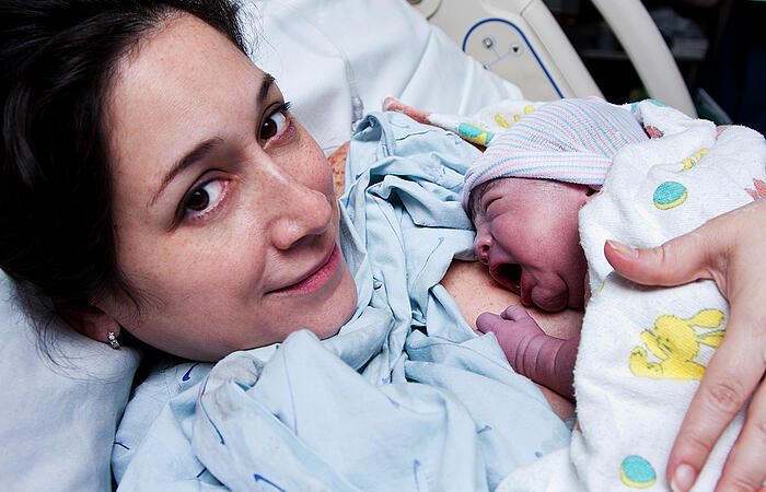 Fast jedes dritte Baby in Österreich kommt per Kaiserschnitt zur Welt.